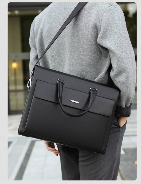 Gorchis coded laptop bag - Image 12