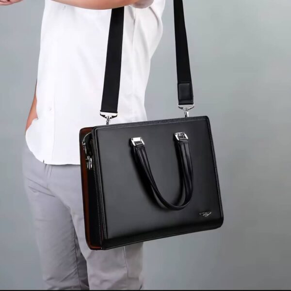 14inch Gorchis Laptop Bag - Image 3